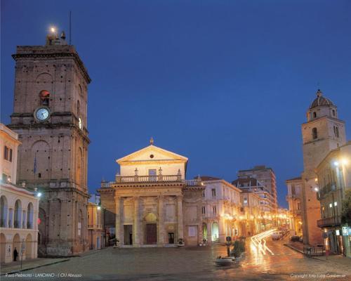 Albergo Roma Ланчиано Экстерьер фото